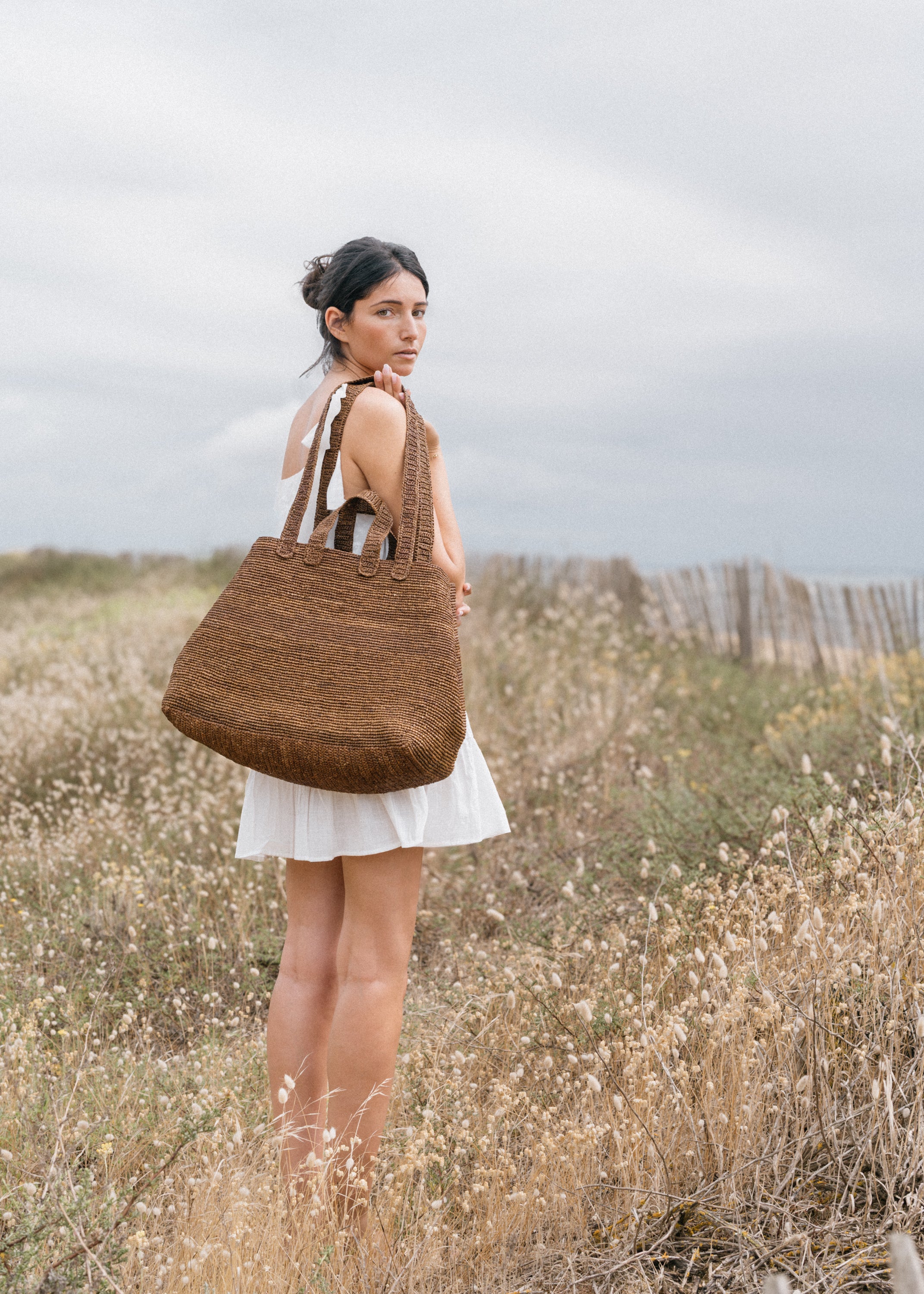 Sac en raphia Bossy thé foncé