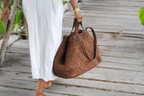 Bossy dark tea raffia bag